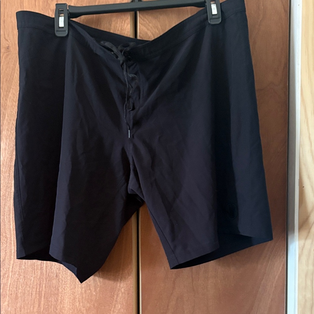 Body Glove Black Athletic Shorts Size XL